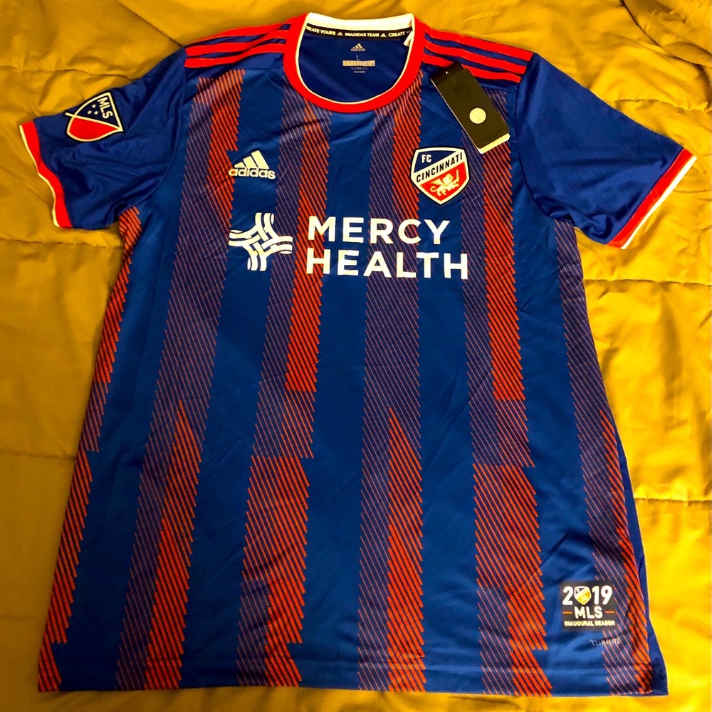 Adidas Cincinnati FC soccer jersey